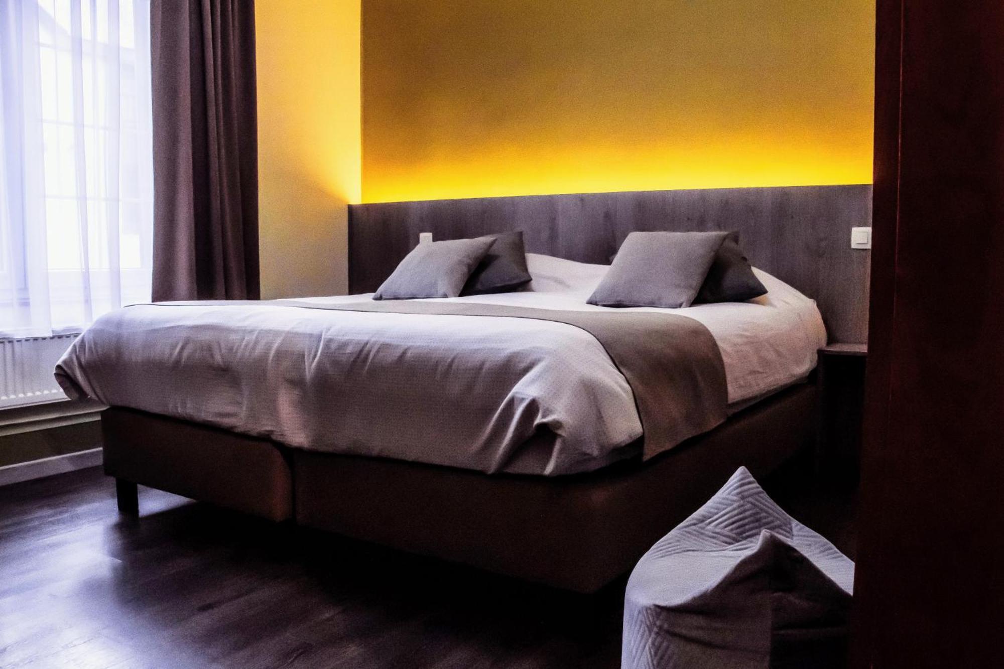 Hotel Des Postes Houffalize Ngoại thất bức ảnh